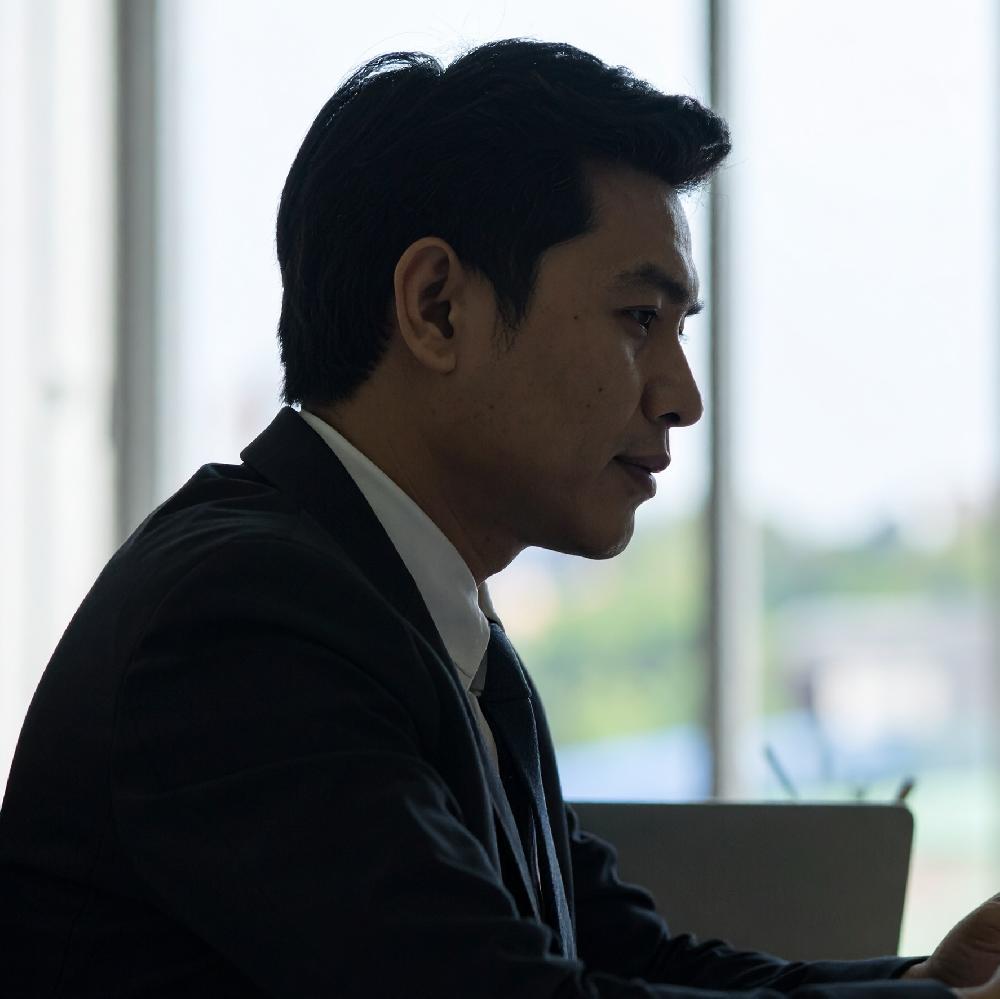 担当査察員サムネイル